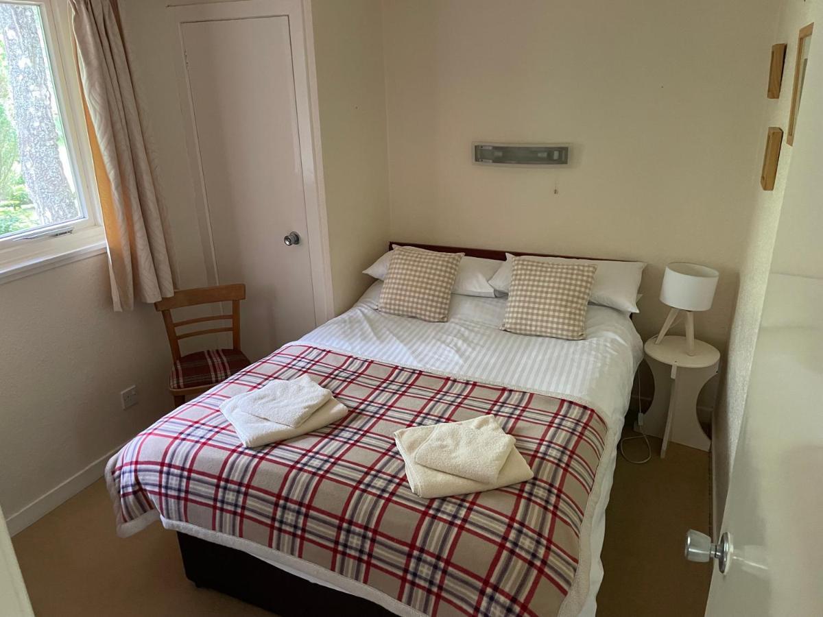 Tullochwood Lodges Forres Exterior foto